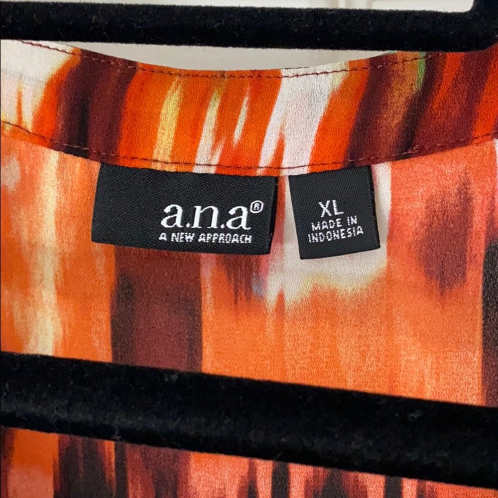 Multicolored blouse - Picture 2 of 3